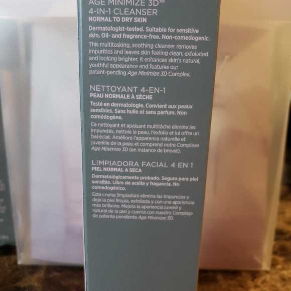 Mary Kay Timewise Minimize Age 3D 4 in 1 - Picture 4 of 6